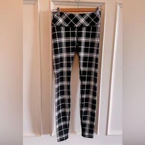 LULULEMON Wunder 25”